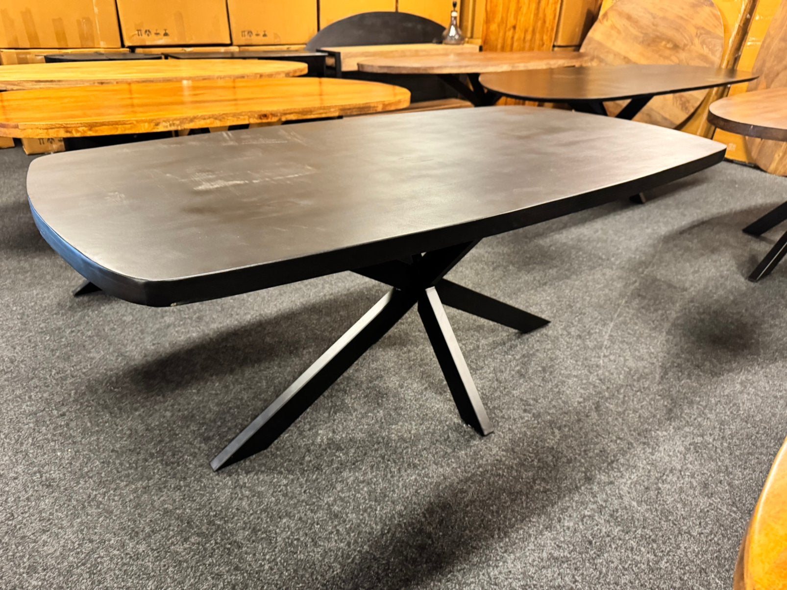 Deens ovale tafel zwart 190x100x77 showmodel nu 175,-, Ophalen, Industrieweg 25, 100 tot 150 cm, Rj