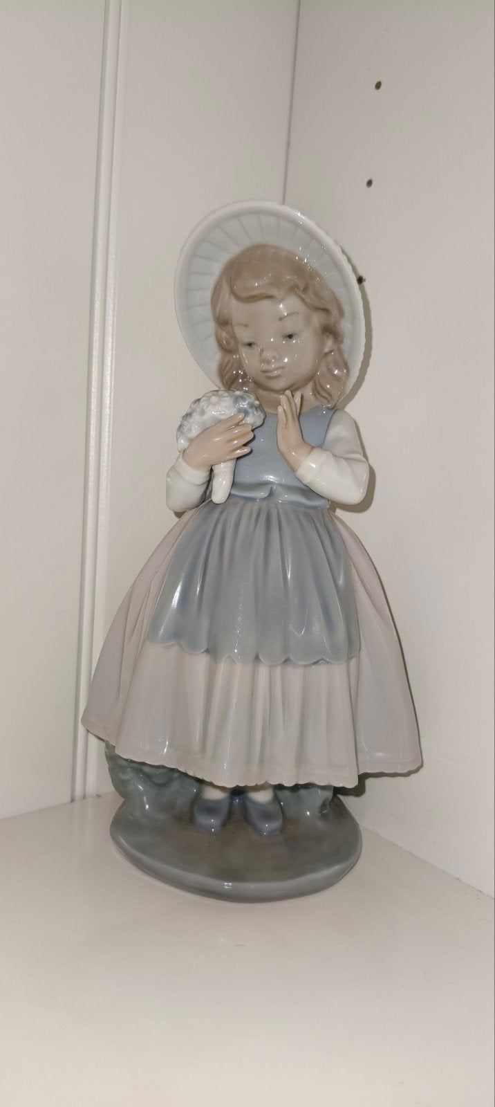 Vintage Nao Lladró beeldje: Meisje met lammetje, Ophalen