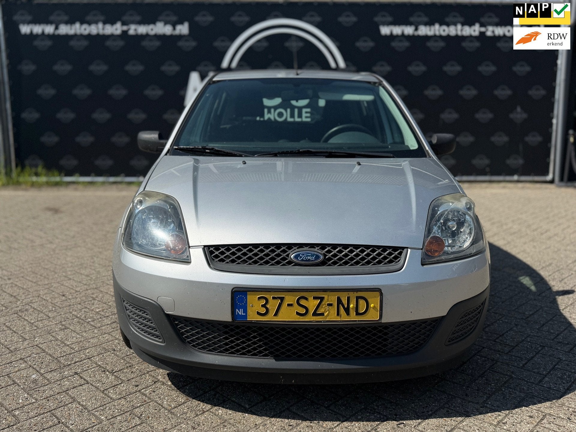Ford Fiesta 1.3-8V Champion NL-Auto / 2e Eigenaar / NAP / Ai, 1299 cc, Stof, 40 €/maand, Zwart
