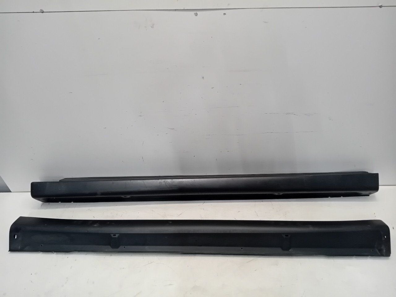 Sideskirt set Mitsubishi Outlander, Auto-onderdelen, Carrosserie en Plaatwerk, Onderdelen@venauto.nl, Van der Ven Autorecycling B.V.