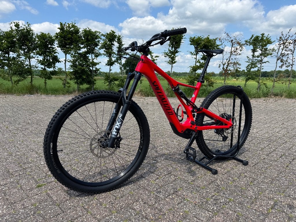 Specialized Levo SL Comp Carbon FloRed / Black NIEUWSTAAT!, Zo goed als nieuw, Schijfrem, Ophalen, Overige merken