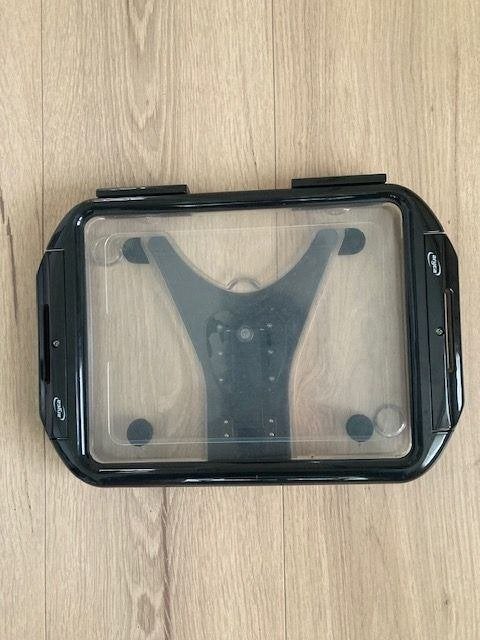 I pad hoes waterdicht, Ophalen of Verzenden, Zo goed als nieuw, 13 inch of meer, Bescherming voor- en achterkant