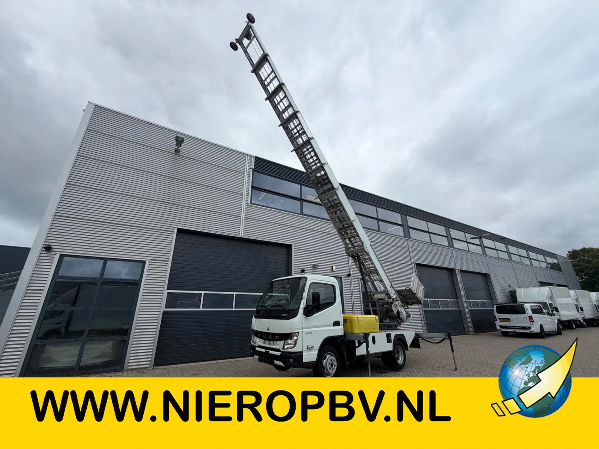 FUSO Canter 3S15 Verhuis/Ladder 30M Böcker Lift EURO 6 3x o, Gebruikt, Euro 6, FUSO, Wit