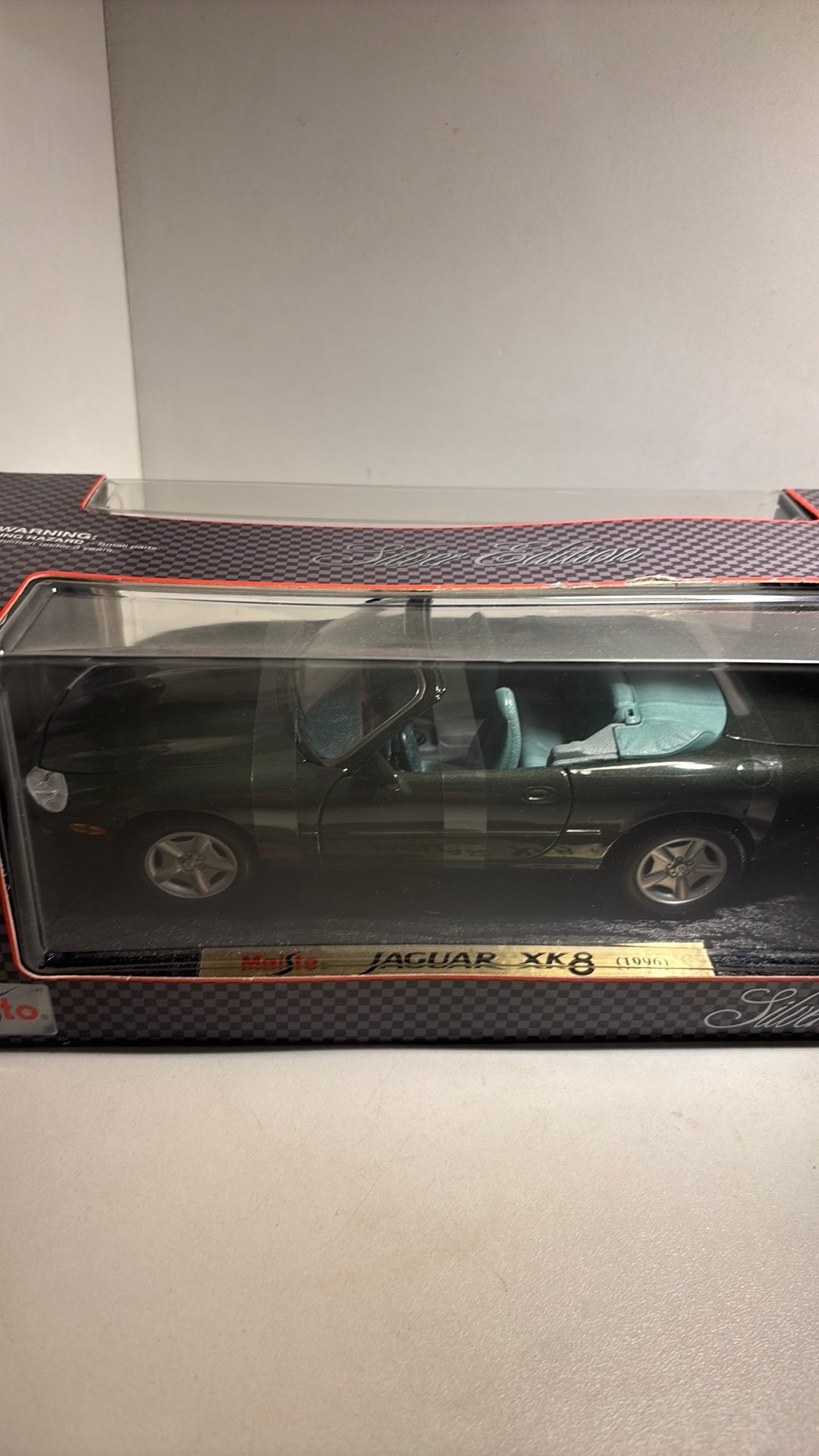Jaguar xk8 maisto 1.18, Maisto, Ophalen of Verzenden, A, A