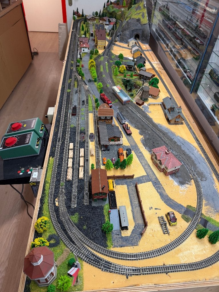 Treinbaan Compleet met trein Nspoor, Treinset, Gelijkstroom, Zo goed als nieuw, Analoog