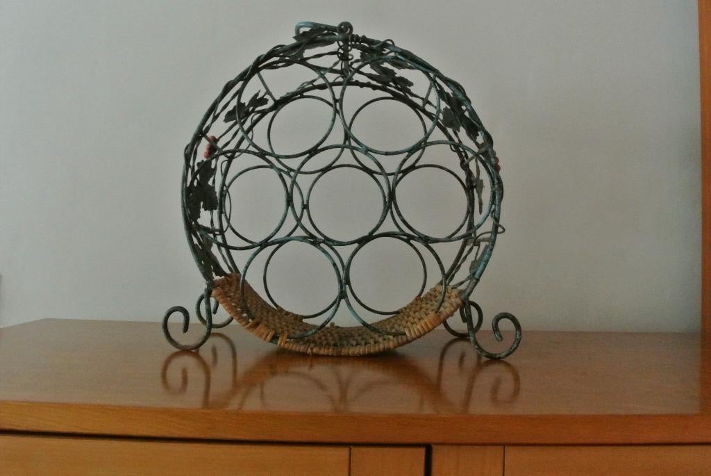 Vintage Wijnrek Brocante rek, Metaal Rotan, Ophalen of Verzenden, Metaal, Minder dan 50 cm