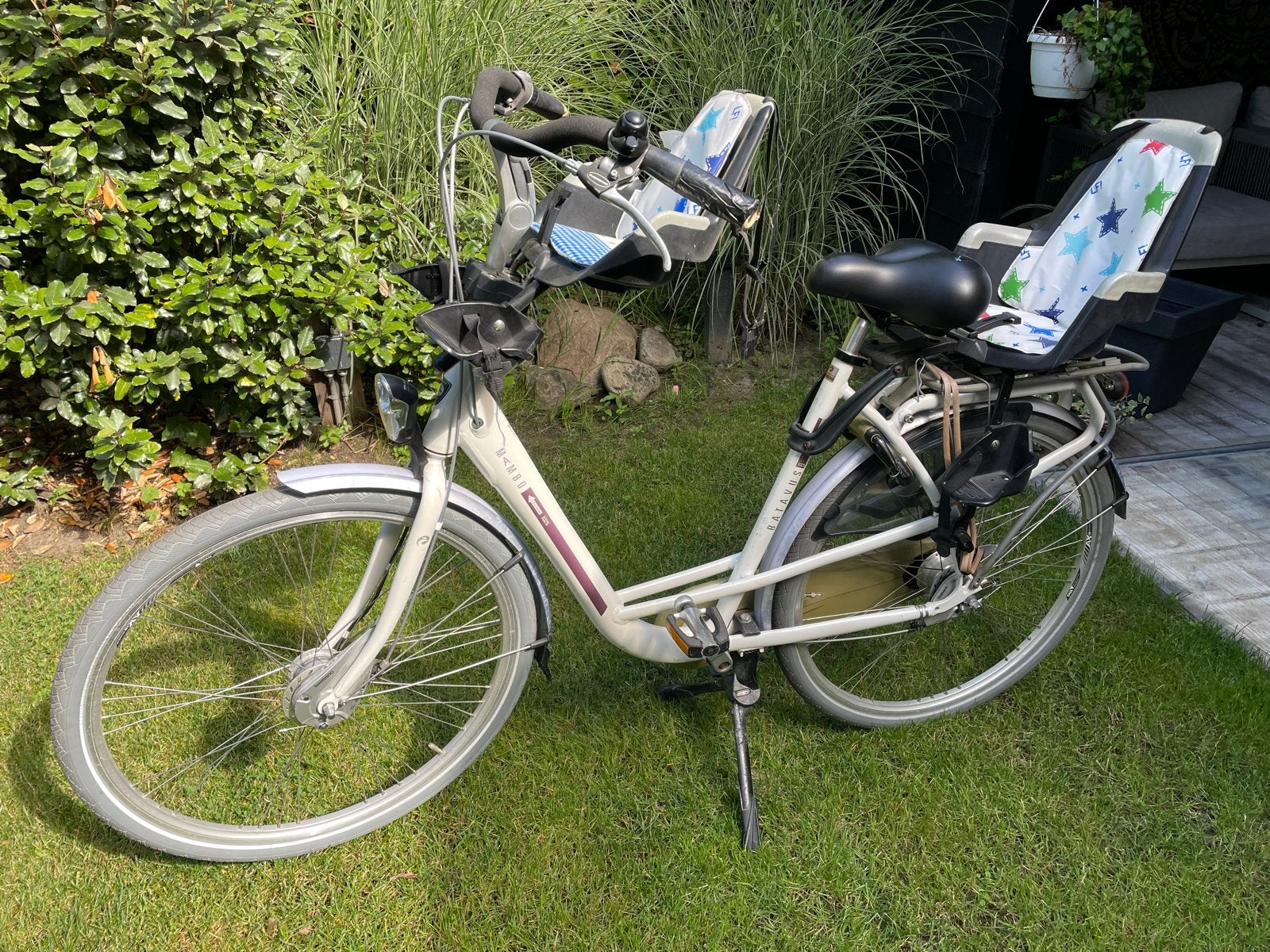 Damesfiets Batavus met kinderzitjes, Fietsen en Brommers, Fietsen | Dames | Damesfietsen, Ophalen, 50 tot 53 cm, Gazelle, Trommelrem