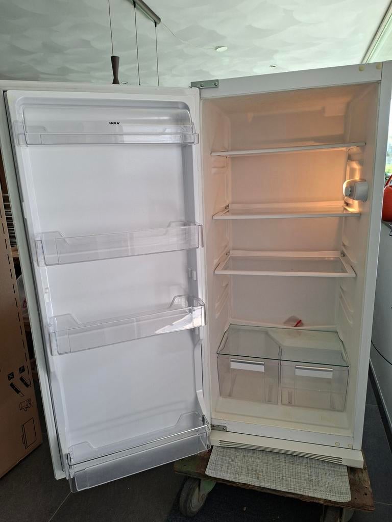 Inbouw koelkast ikea 122x54x54 cm, goede staat, Ophalen, Zonder vriesvak