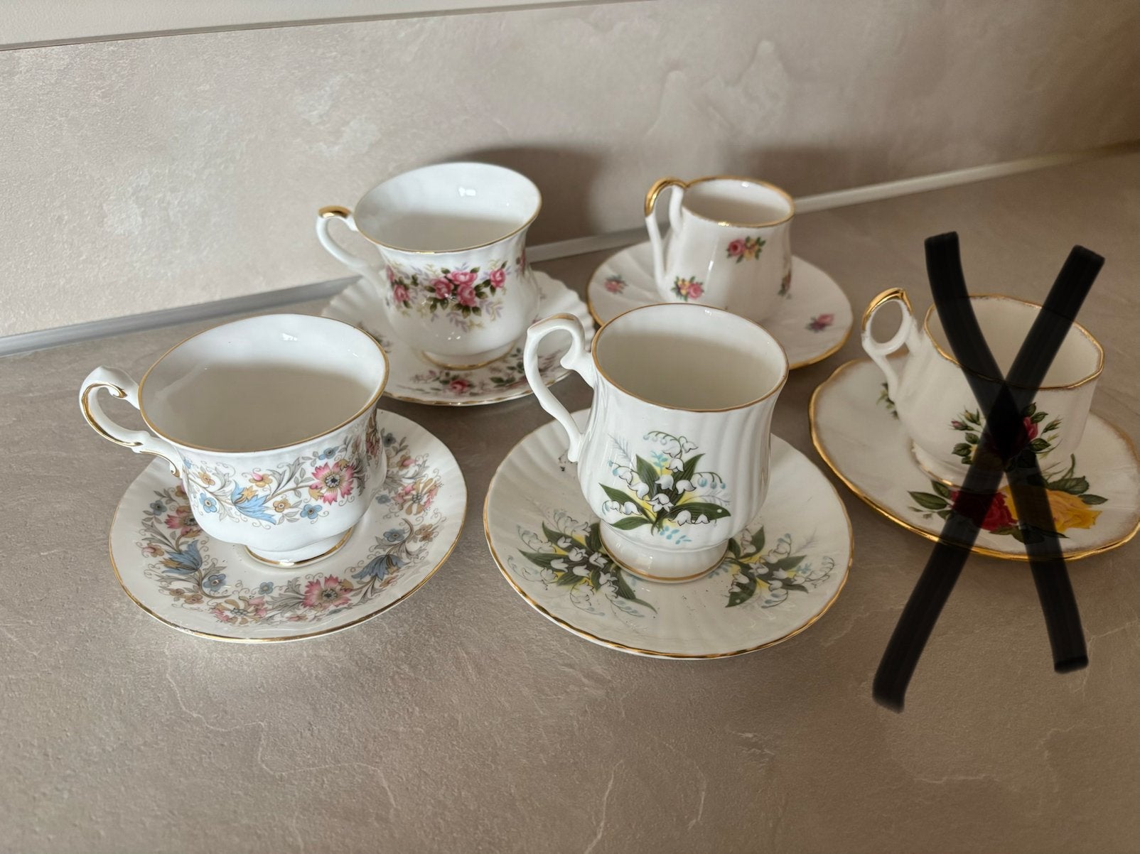 Set van 4 , Royal Arden, Royal Ascot koffiekopjes, Antiek en Kunst, Ophalen