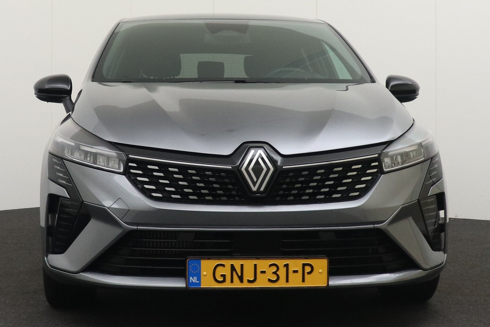 Renault Clio 1.0 TCe 92 PK Sport Half-Leder/Sportstoel Camer, Voorwielaandrijving, Dealer onderhouden, Stof, Gebruikt