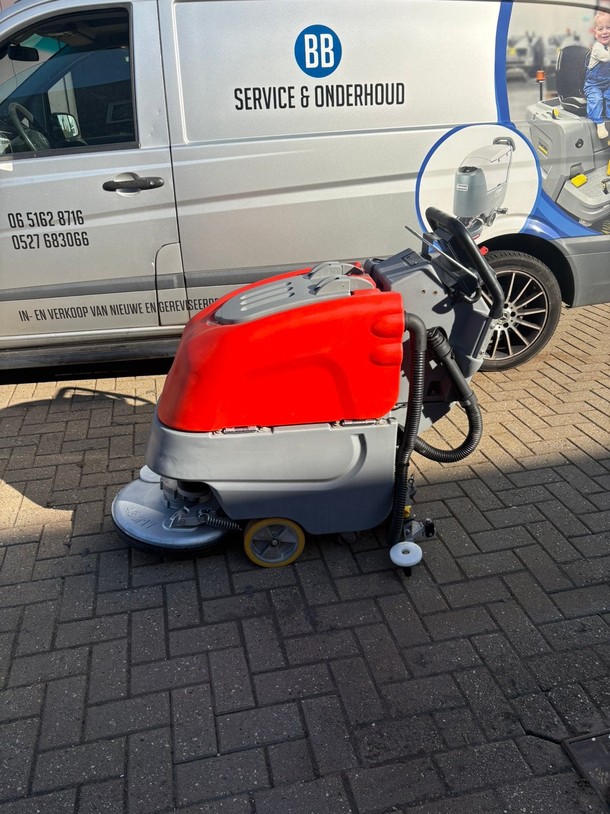 Schrobmachine Hako B30 cl. 2021, Ophalen of Verzenden, Zo goed als nieuw