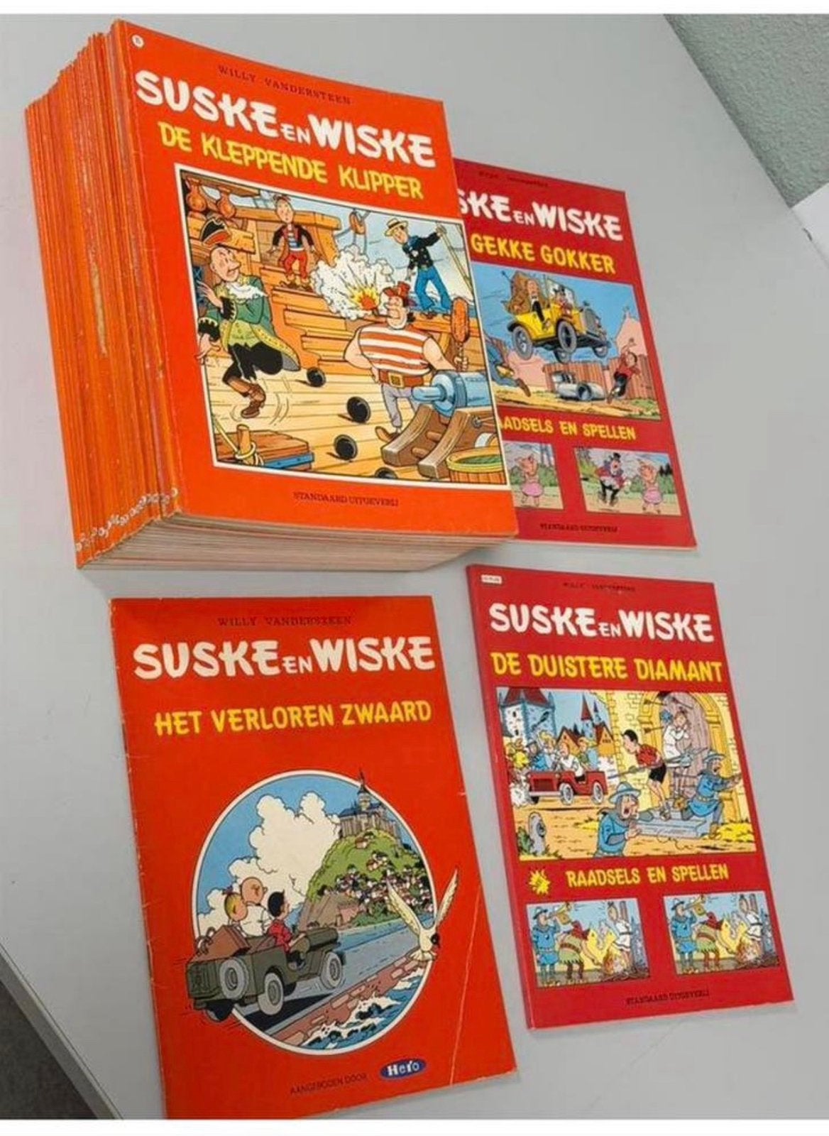 Suske en Wiske – partij van 25 boekjes 22 + 3 losse edities, Meerdere stripboeken, Ophalen of Verzenden, Zo goed als nieuw
