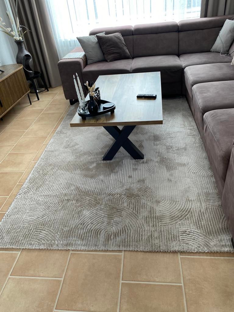 Vloerkleed, Ophalen, Beige, Zo goed als nieuw, Minder dan 10 m²