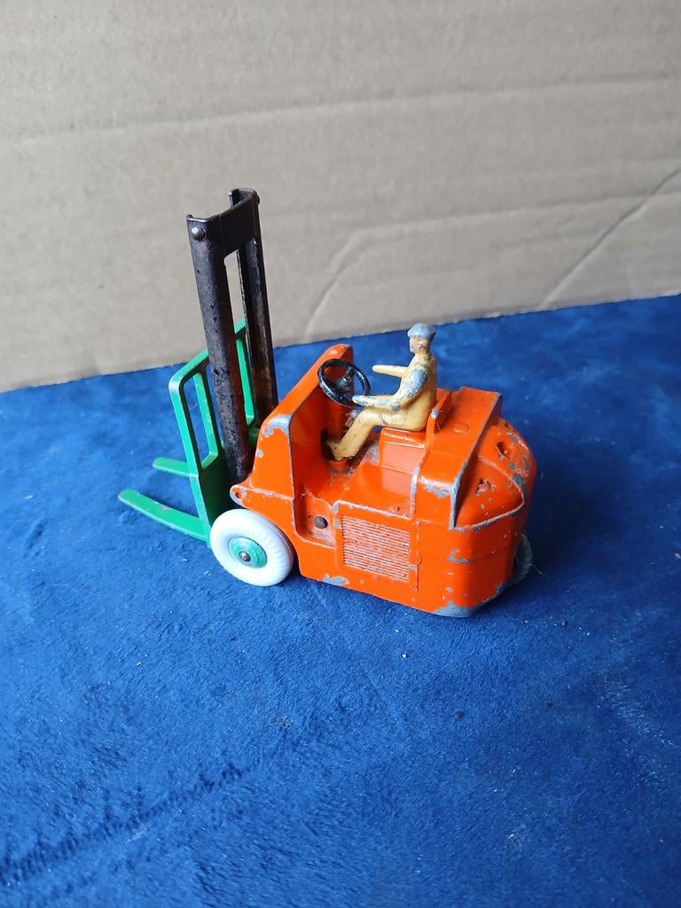 Coventry Climax heftruck.  Dinky toys, Ophalen of Verzenden, Gebruikt, Auto, Dinky Toys