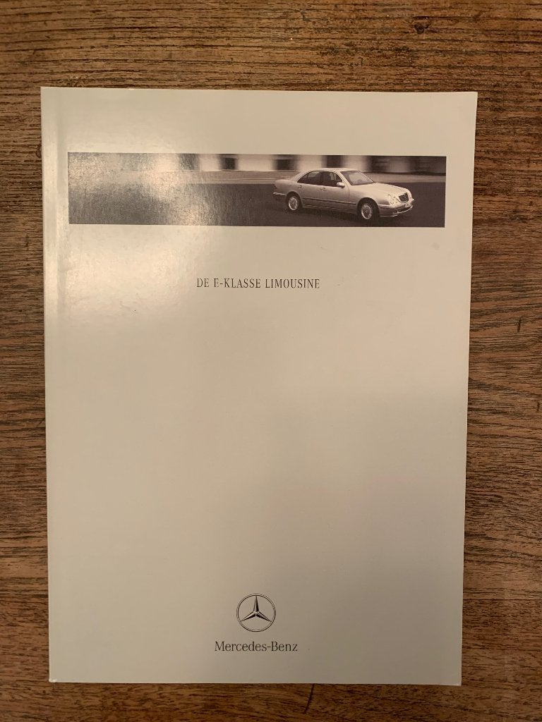 Folder, brochure Mercedes-Benz E-klasse limousine 1999 W210, Zo goed als nieuw, Mercedes-Benz, Mercedes, Ophalen of Verzenden