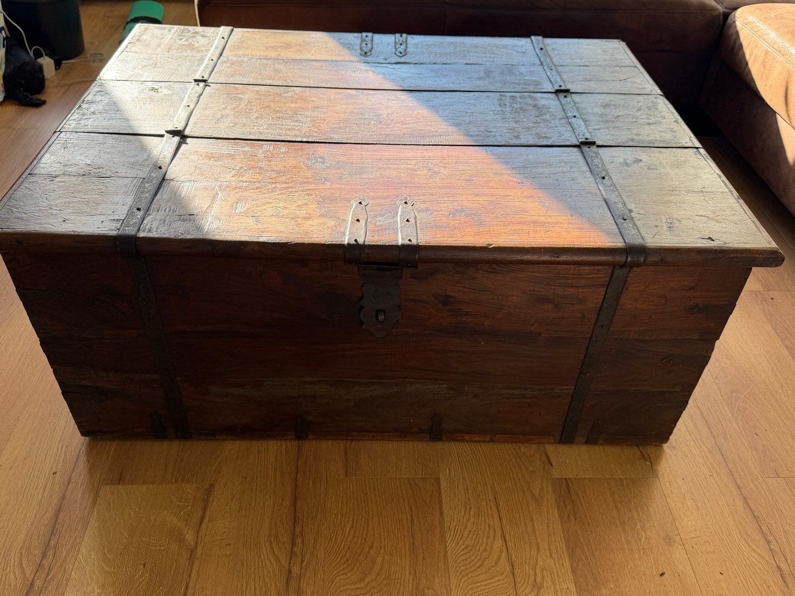 Koloniale dekenkist met 2 kleppen en opbergruimtes, Ophalen, 50 – 75, Gebruikt, 100 tot 150 cm