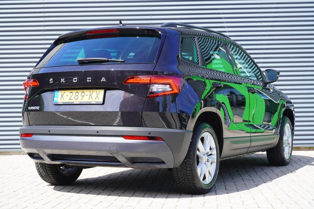 Skoda Karoq 1.0 TSI 115pk Business Edition | PDC Voor & Acht, Voorwielaandrijving, 12 maanden, Stof, Gebruikt