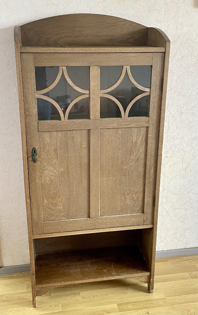 Antieke houten kast met vitrinedeur – 153 cm hoog, Antiek en Kunst, Ophalen