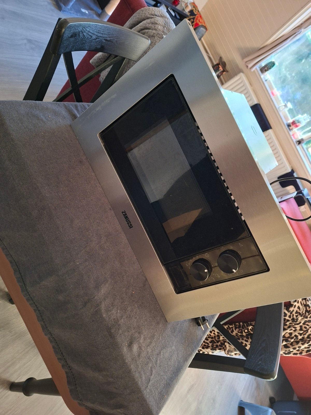 Zanussi ZMSN6DX Inbouw Magnetron 20L - Nismaat 59.5x39cm, Witgoed en Apparatuur, Magnetrons, Ophalen, Gebruikt, Magnetron, Inbouw