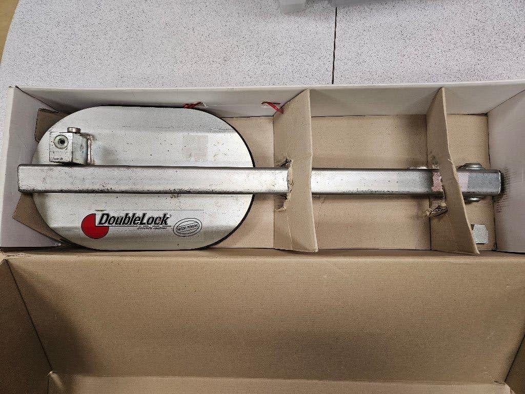 Wielklem voor caravan, Caravans en Kamperen, Ophalen, Gebruikt