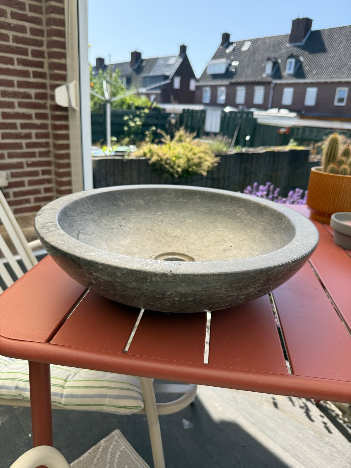 Stijlvolle Natuursteen Wasbak - Perfect voor Buiten, Ophalen, Gebruikt