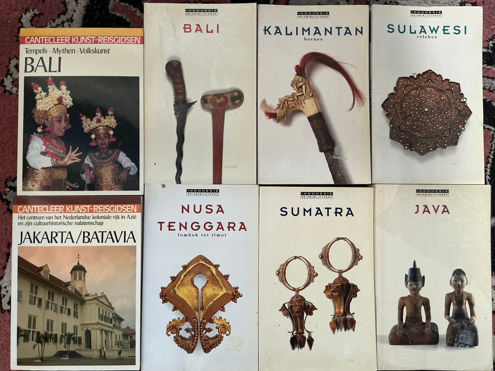 Reisgidsen indonesie,, Ophalen