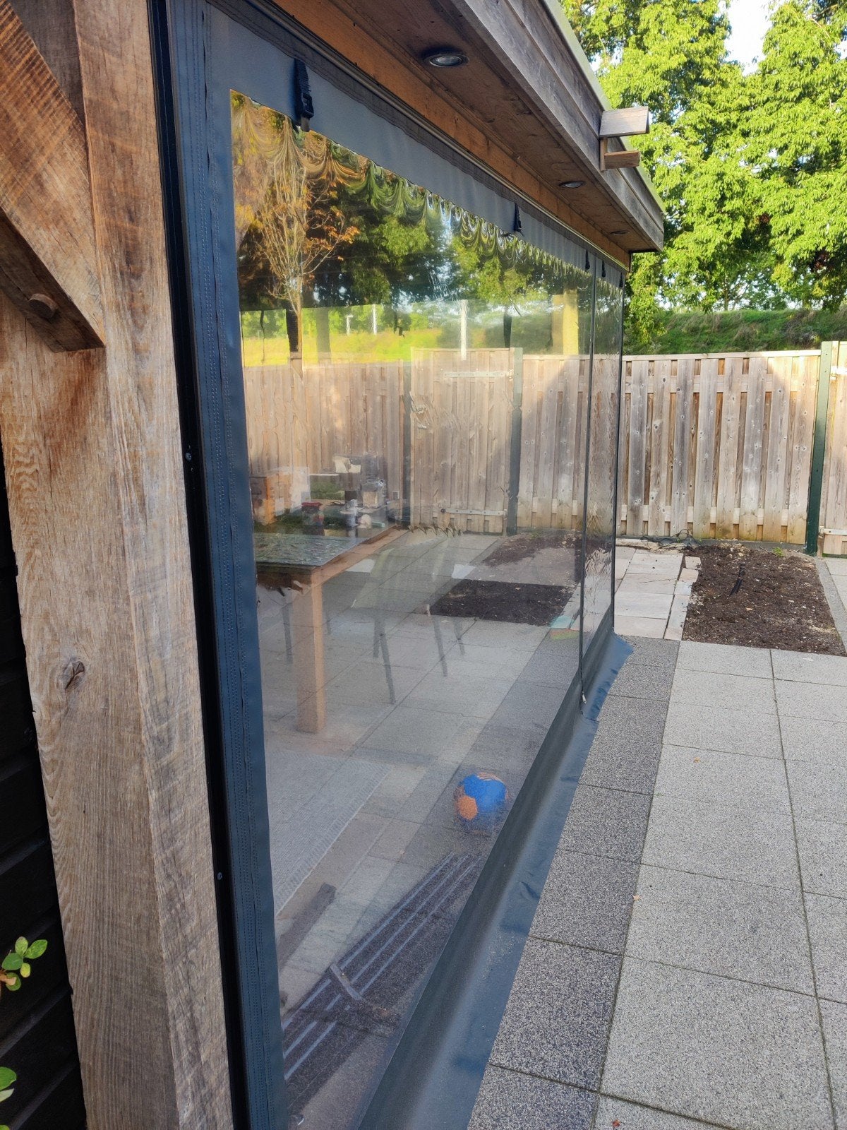 Zeil voor overkapping met ritsdeur - 2 delen, Tuin en Terras, Ophalen, Zo goed als nieuw