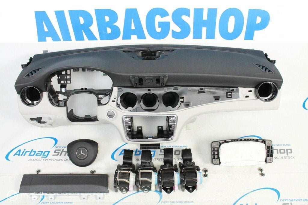 Airbag set Dashboard zwart wit Mercedes GLA X156 2014-heden, Gebruikt, Ophalen of Verzenden