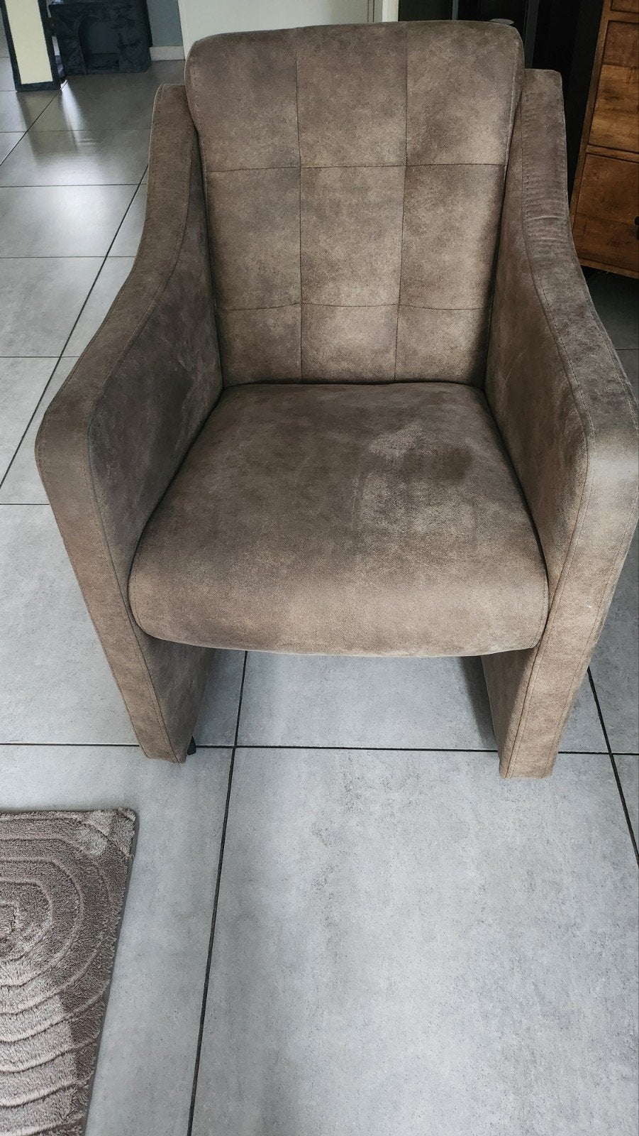 Mooie hele nette stoelen( Taupe), Ophalen, Minder dan 75 cm, Zo goed als nieuw, Stof