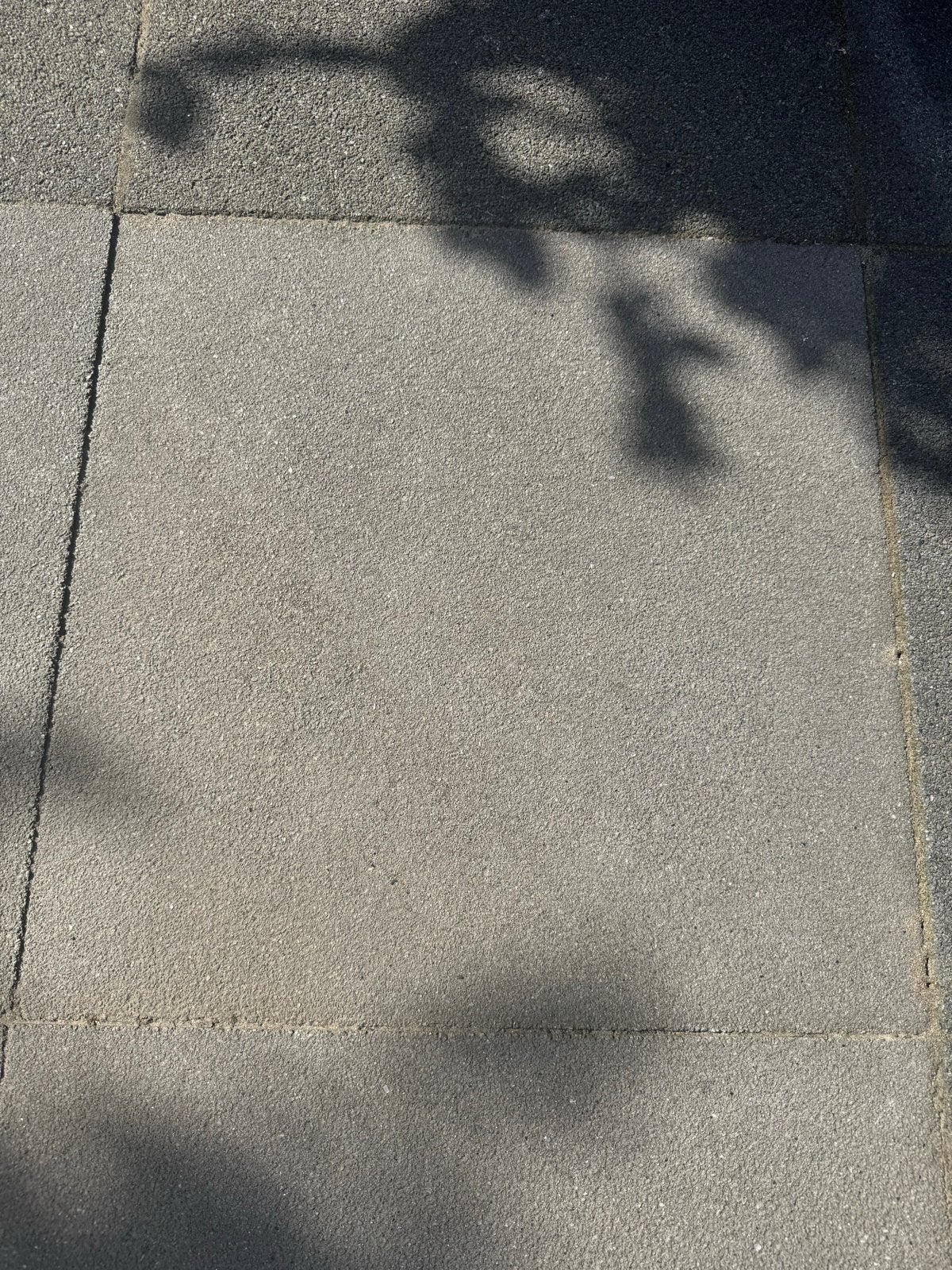 Mooie buitentegel 60x60x6 grijs 29 stuks.  17,4m2, Ophalen, Gebruikt, Beton, Terrastegels