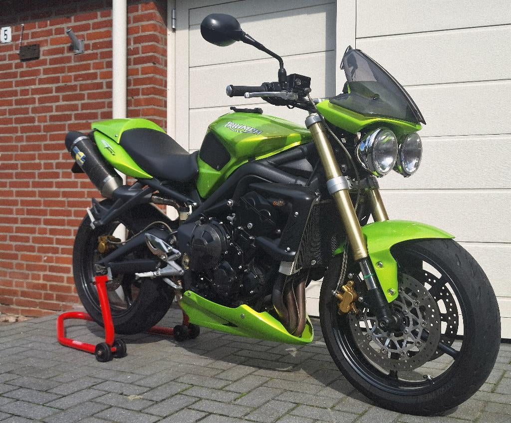 Triumph Street Triple 675 Roullete Green | Goed onderhouden, 675 cc, Sportuitlaat, Motorrijbewijs A, Gebruikt