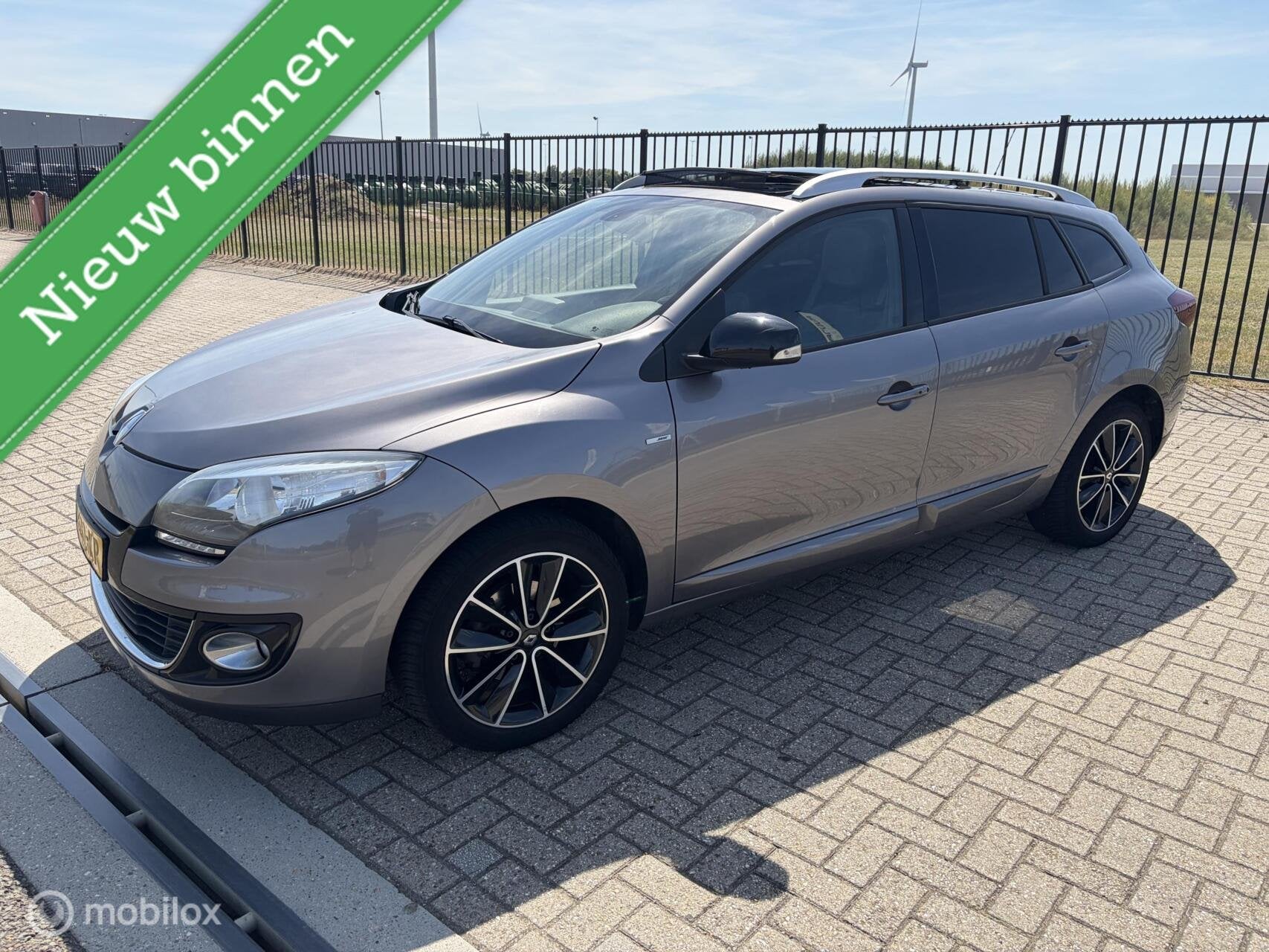 Renault Megane Estate bose 1.2 TCe GT-Line adv:lezen, Auto's, Voorwielaandrijving, Euro 5, Gebruikt, 4 cilinders