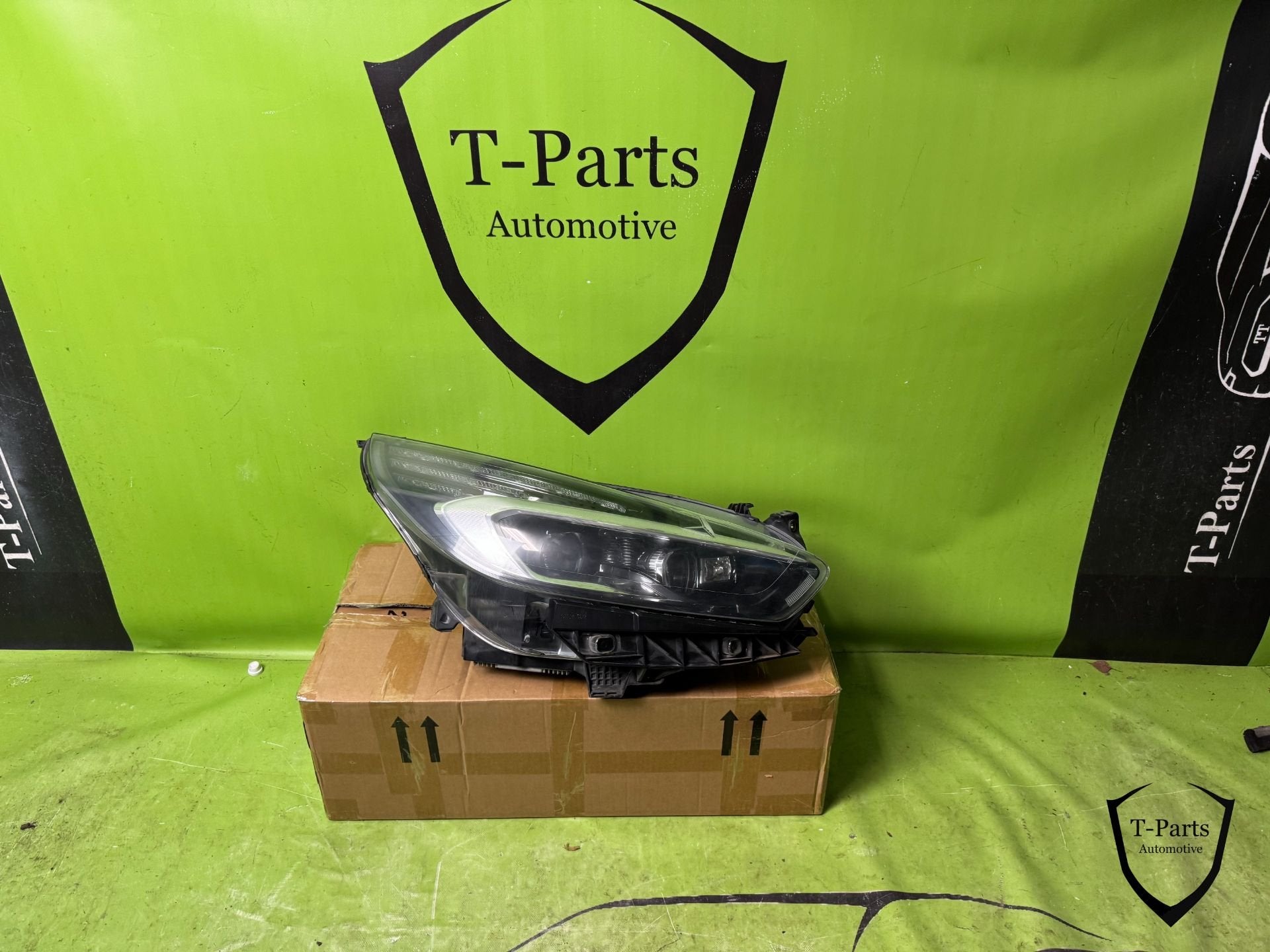 ford s-max koplamp links 90076252 lamp, Gebruikt, Info@ford.com, Ophalen of Verzenden, Ford