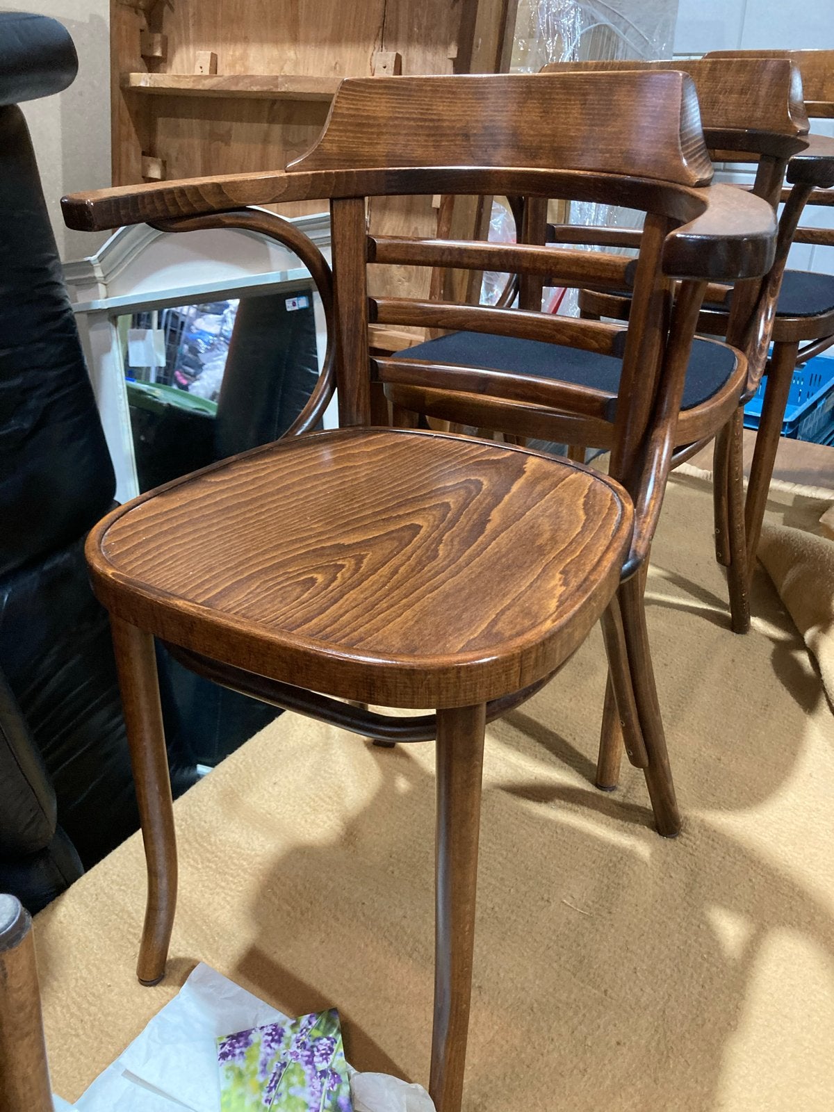 6 Thonet-achtige caféstoelen met bijpassende tafel, Ophalen, Gebruikt, Bruin, W