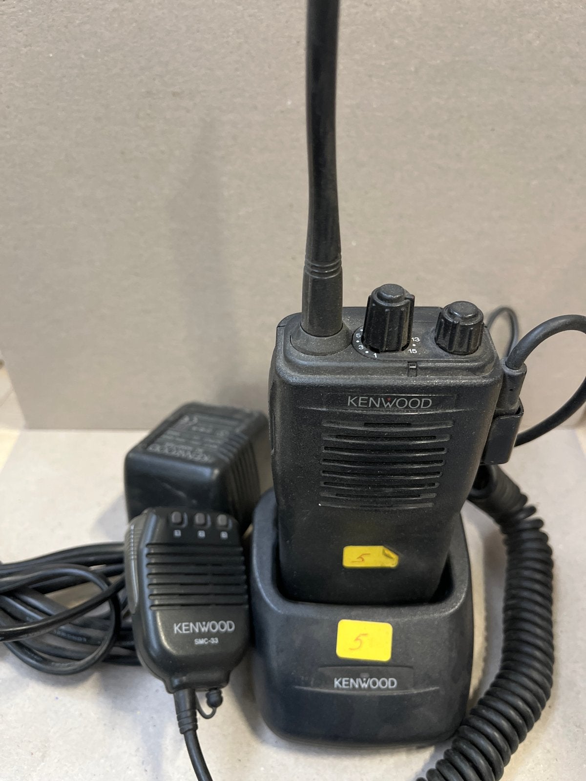 Kenwood TK-3101 & SMC-33 Accessoires, Gebruikt, Onbekend, Ophalen of Verzenden, Portofoon of Walkie-talkie