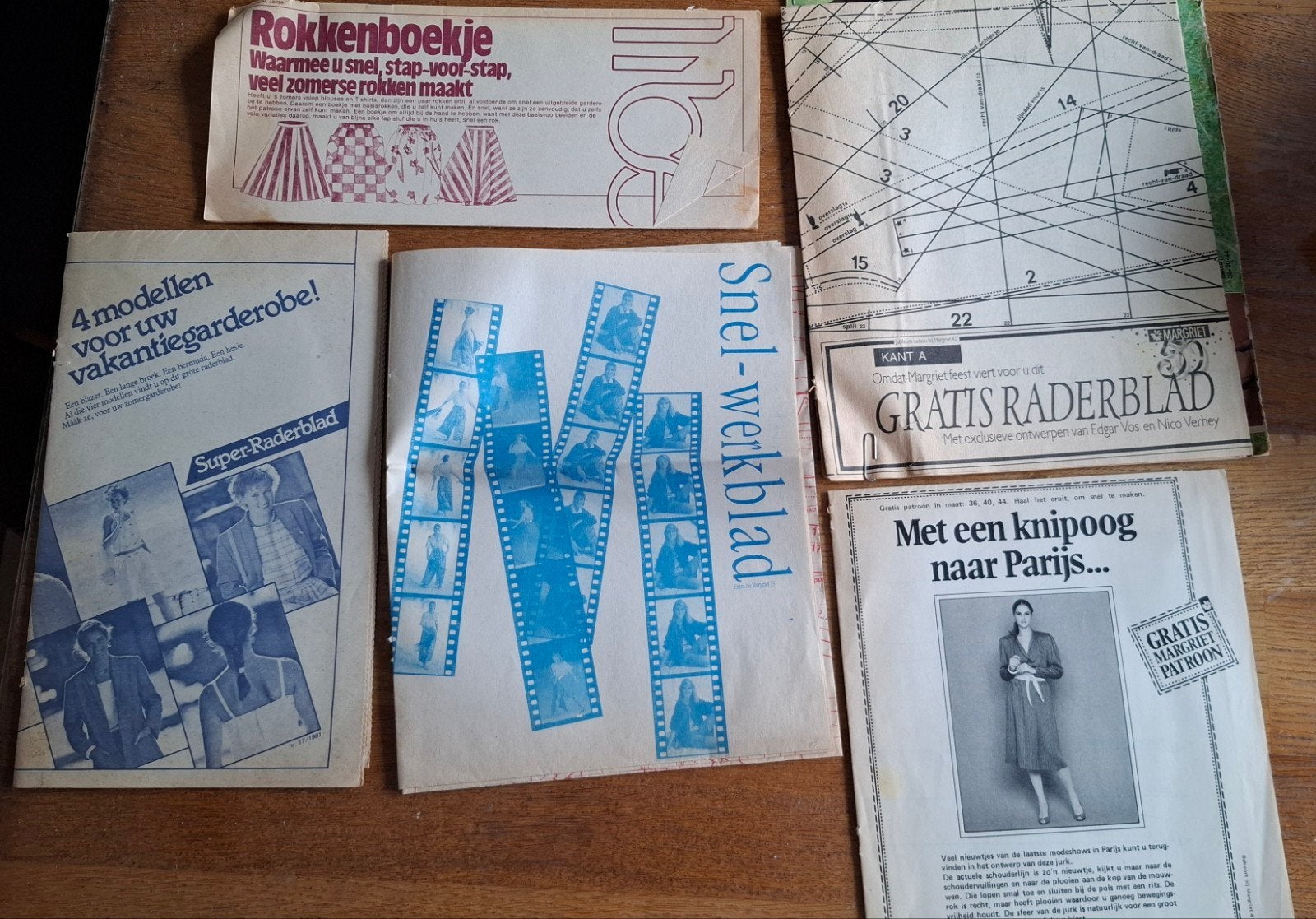 Vintage Naaipatronen Boekjes - Rokken, Broeken, Kleding, Ophalen of Verzenden, Vrouw