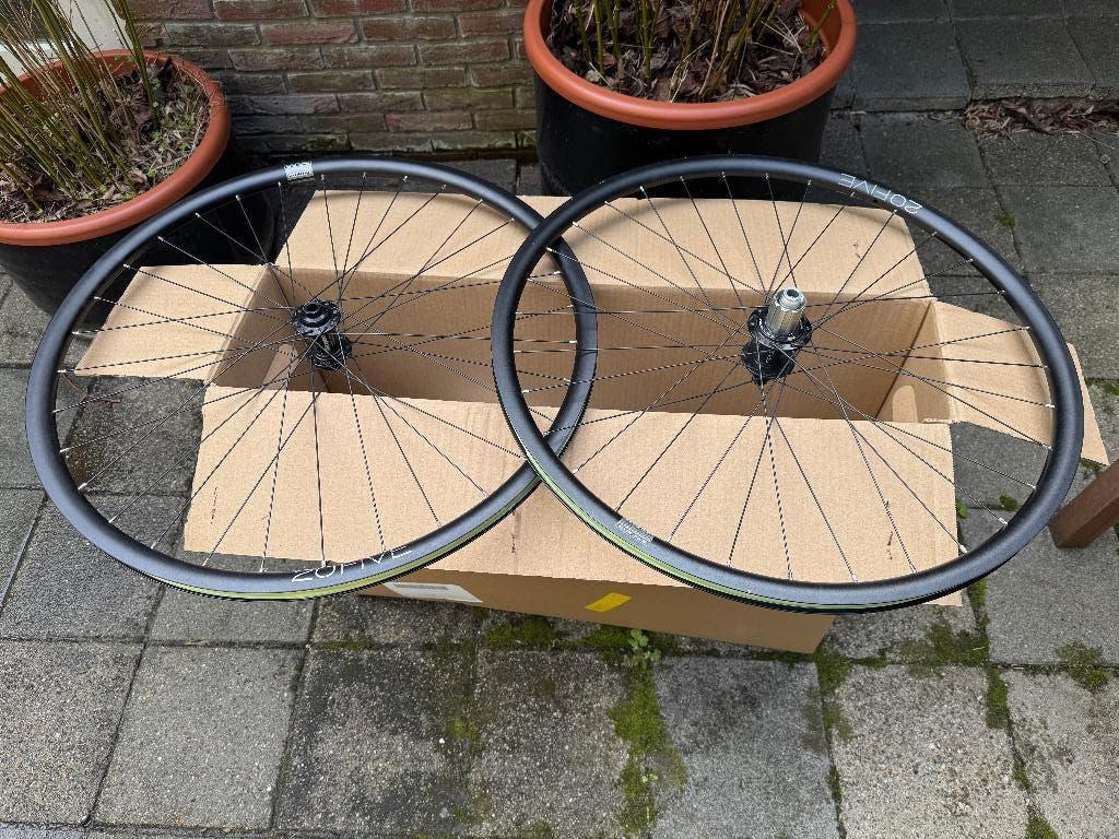Hope 20five wielset, Fietsen en Brommers, Fietsonderdelen, Zo goed als nieuw, Hope, Aluminium, Racefiets