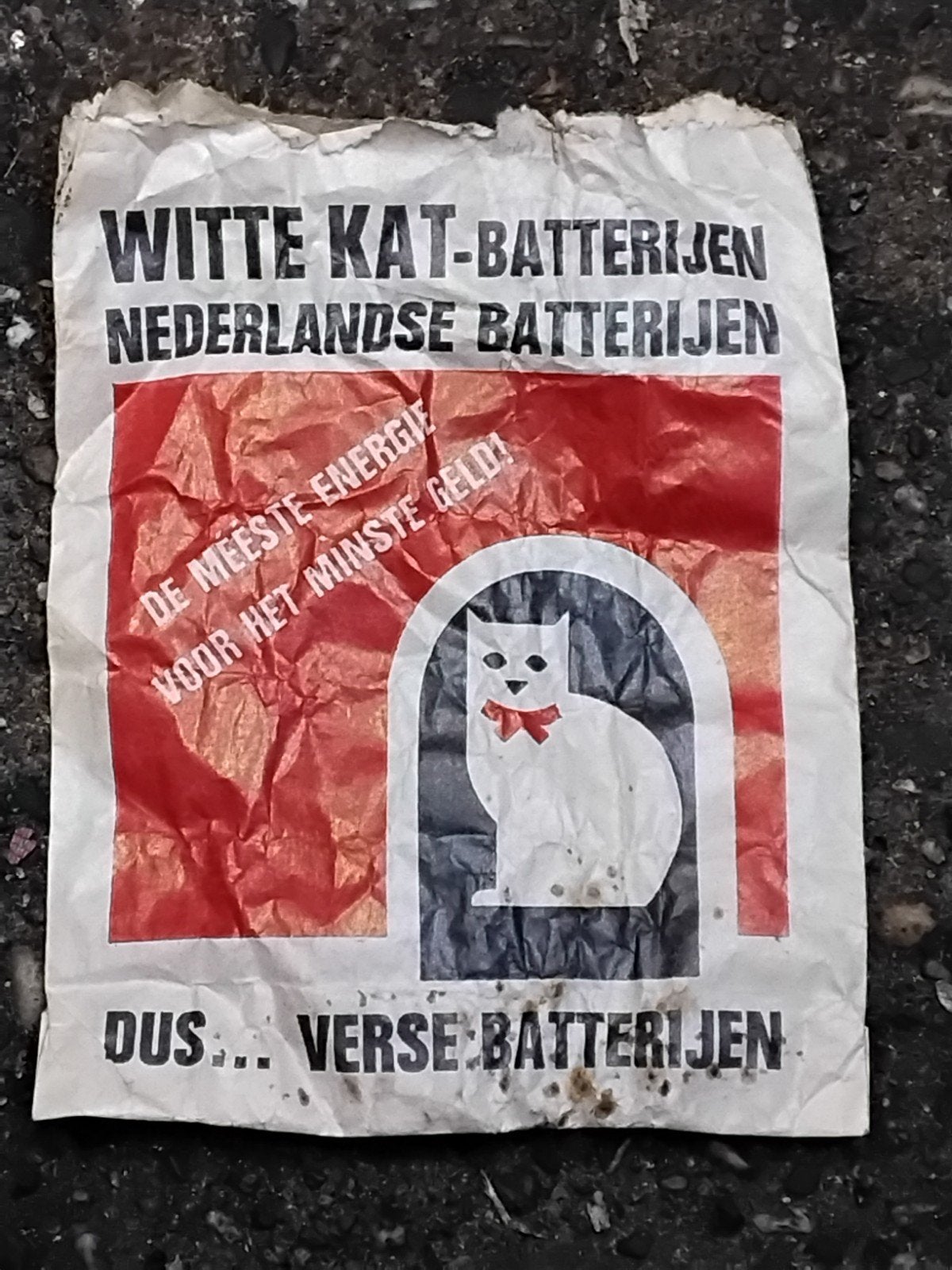 WITTE KAT ZAKJE, Ophalen
