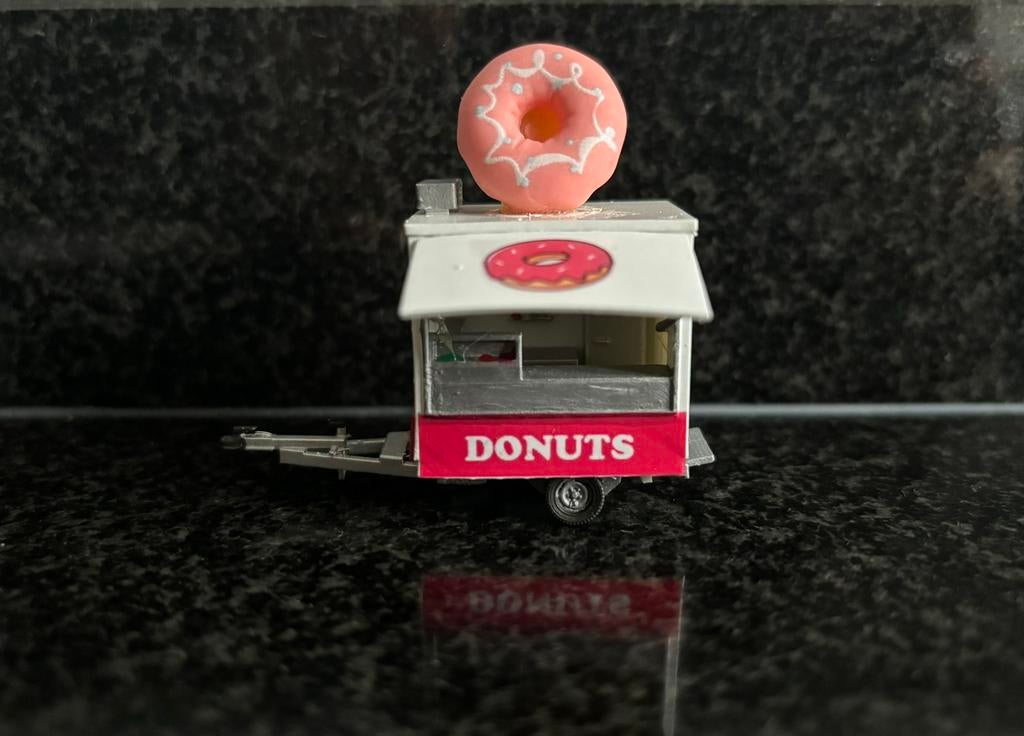 Resin Bouwpakket donuts kraam foodtruck kermis 1:87 H0, Overige merken, Verzenden, Gelijkstroom of Wisselstroom, Brug, Tunnel of Gebouw
