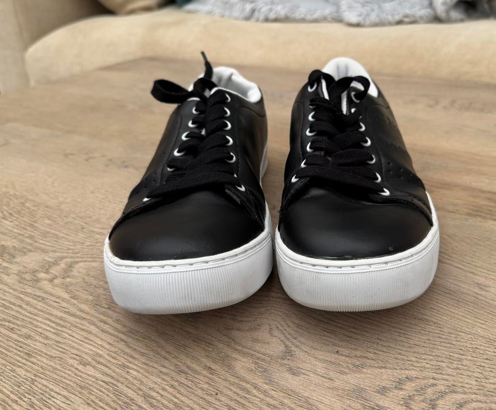 Leuke sneakers VENICE m 41 NIEUW, Kleding | Dames, Schoenen, Zwart, Nieuw, Ophalen of Verzenden, Sneakers of Gympen