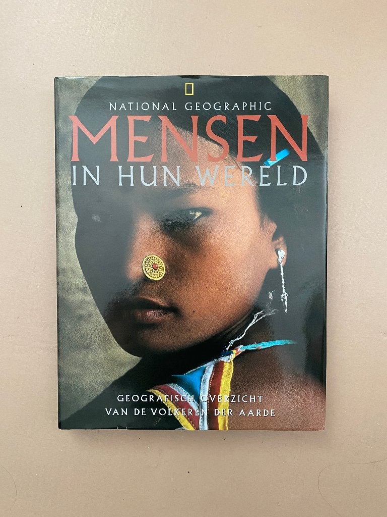 Mensen in hun wereld, Ophalen of Verzenden, Zo goed als nieuw, Spiritualiteit algemeen, Overige typen