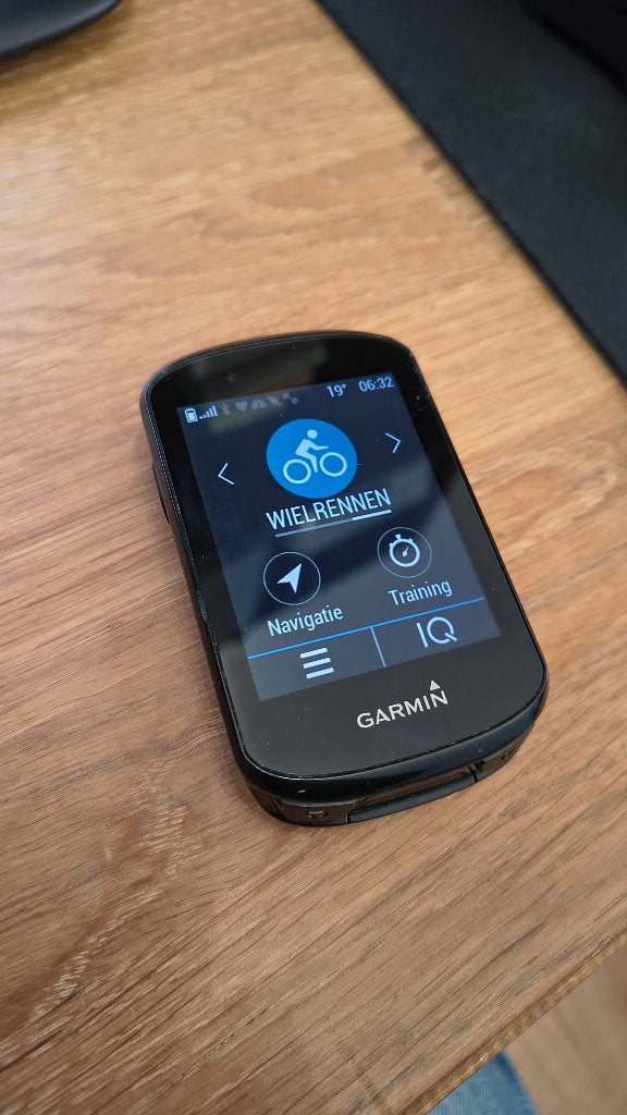 Garmin Edge 830, Ophalen, GPS, Zo goed als nieuw