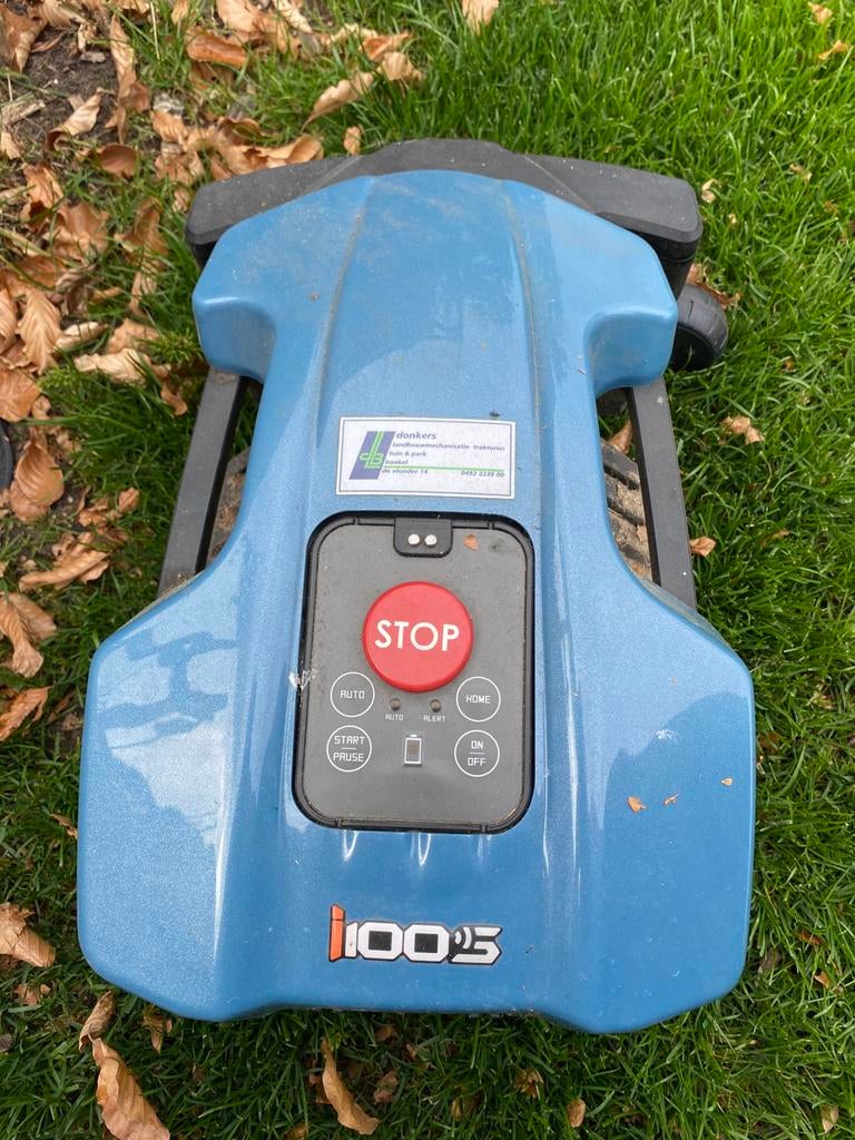 Robotmaaier Wiper i100s, Ophalen, Zo goed als nieuw