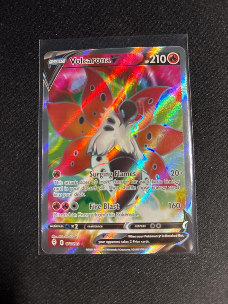 Volcarona 170/203 | NM | Evolving Skies, Ophalen of Verzenden, Zo goed als nieuw, Losse kaart, Foil