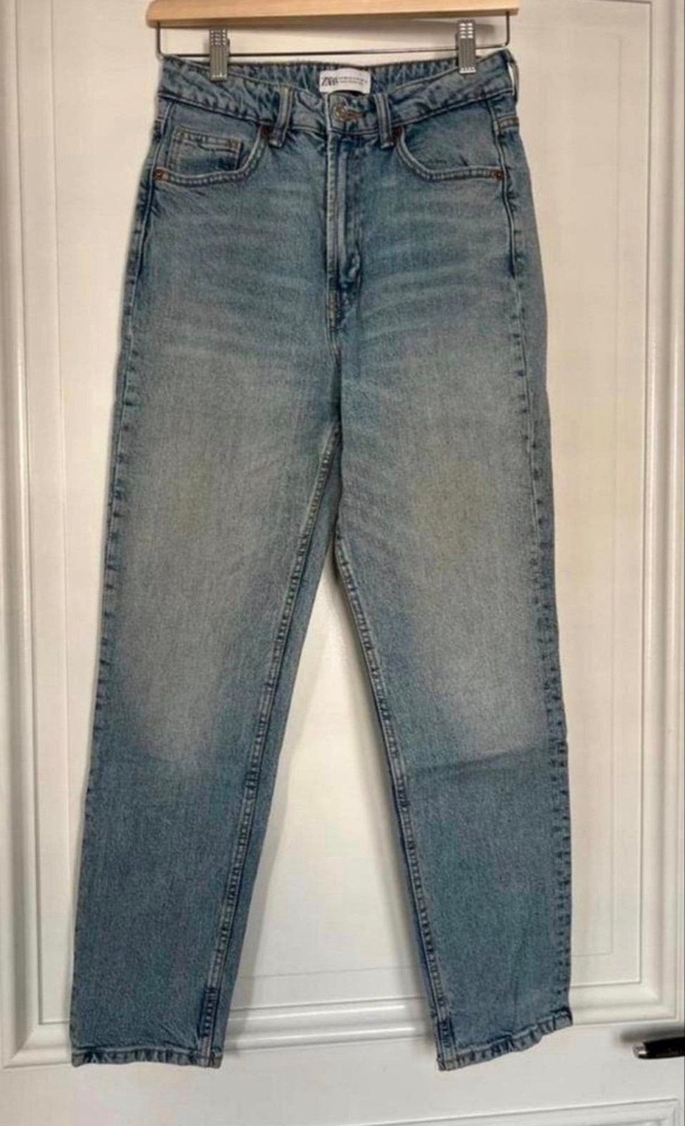 Zara Mom Jeans High Waist - Maat 36, Kleding | Dames, Ophalen of Verzenden, Zo goed als nieuw, Blauw, W28 - W29 (confectie 36)
