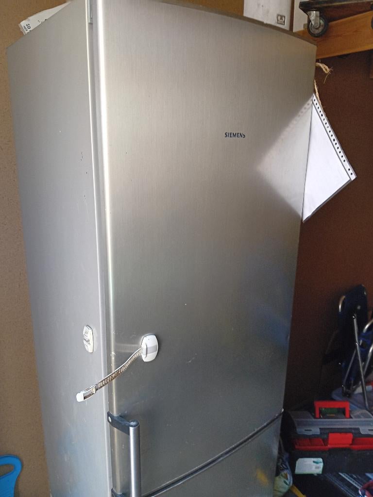 Gratis koelkast, Ophalen, Gebruikt, 160 cm of meer, Minder dan 75 liter