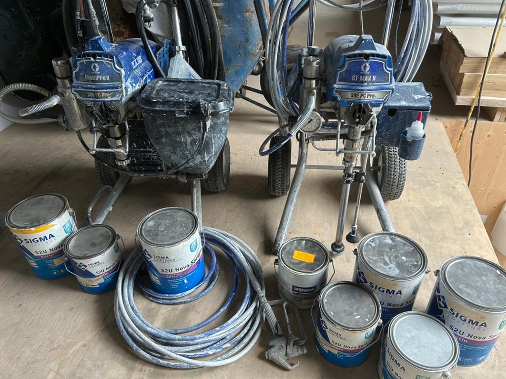 Graco 595 & 395 pro. Lak&latex versfpuiten. Zeer compleet, Doe-het-zelf en Verbouw, Schildersmaterialen, Ophalen, Verfspuit of Verfpomp