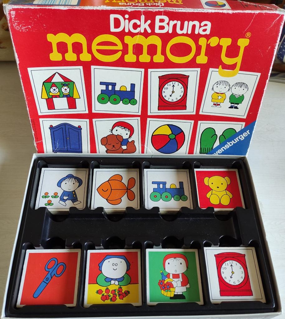 oude uitgave NIJNTJE memory Dick Bruna met 66 kaartjes, Ophalen of Verzenden, Gebruikt, Puzzelen