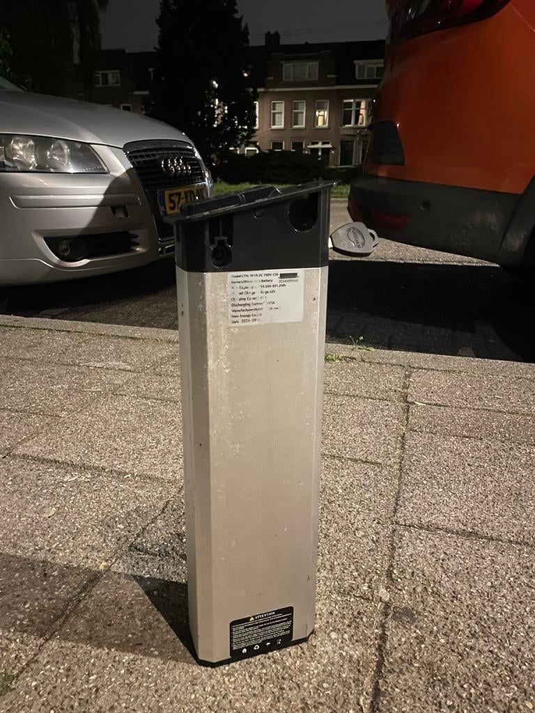 engwe e bike battery, Ophalen of Verzenden, Zo goed als nieuw