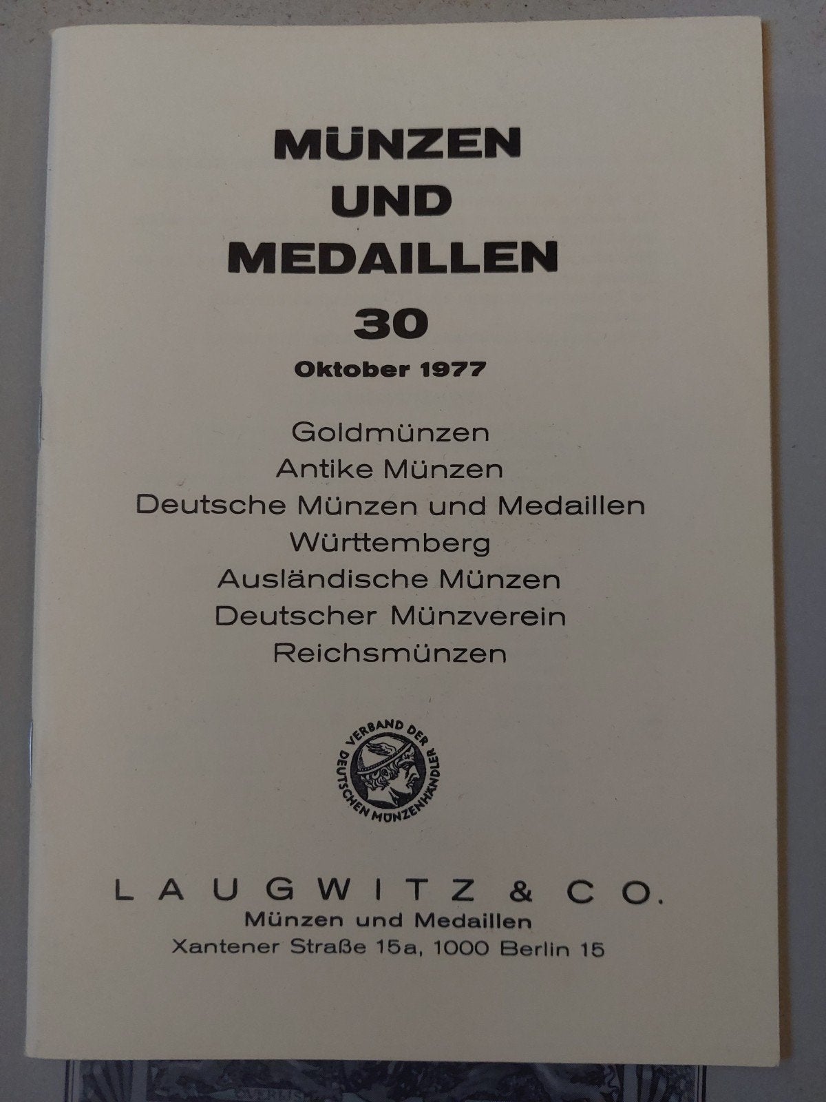 Münzen und Medaillen catalogus - Laugwitz & Co. (1977), Postzegels en Munten, Ophalen of Verzenden